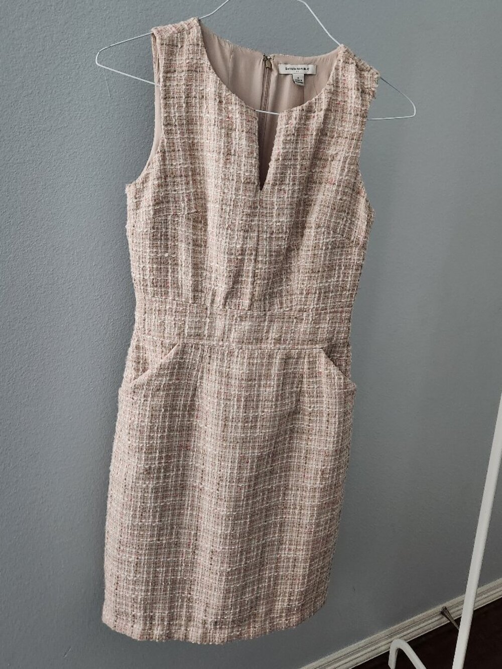 Banana Republic - Tweed Dress with Pockets - Size 0